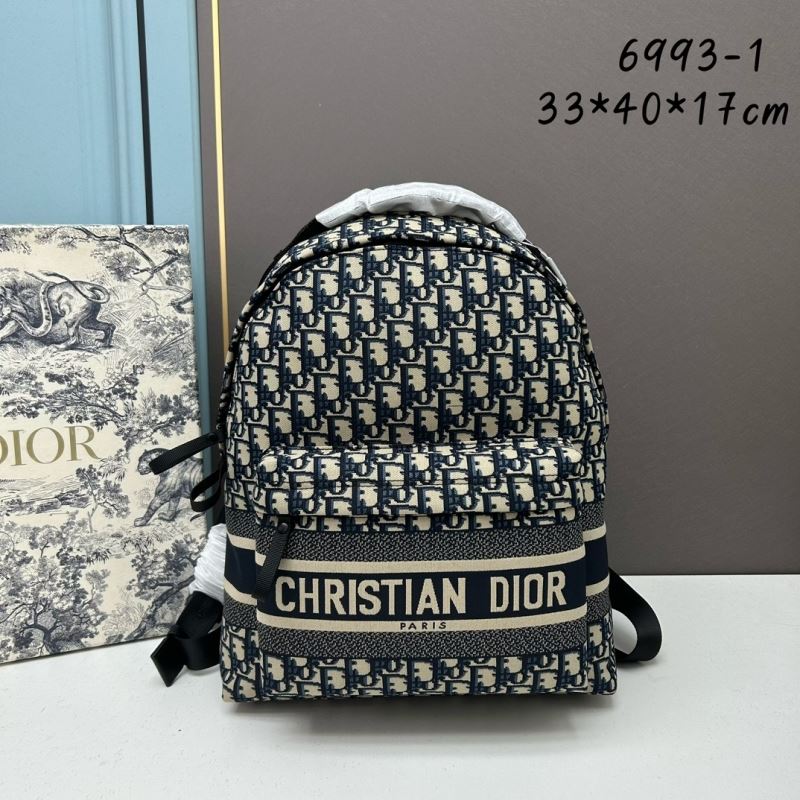 D*or backpacks